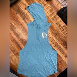 Under Armour sleeveless hoodie, Men’s size large.